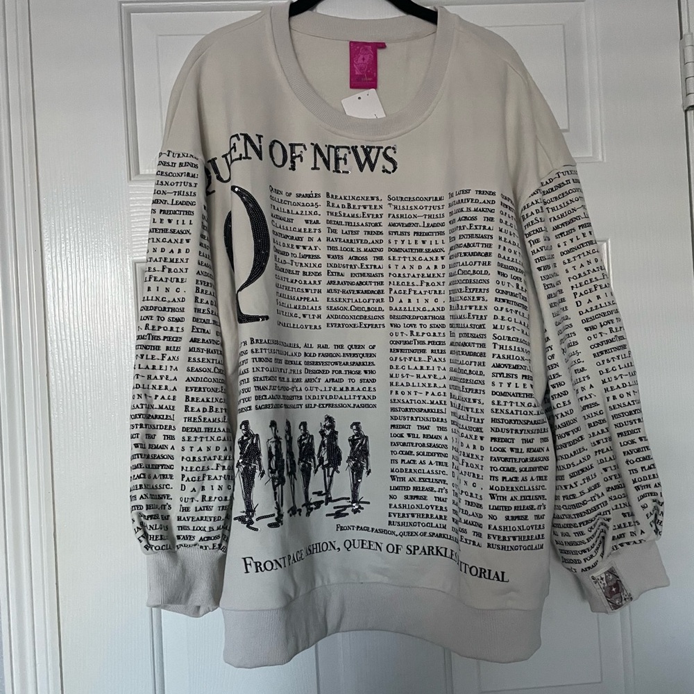 QUEEN OF SPARKLES Cream Graphic Sweatshirt